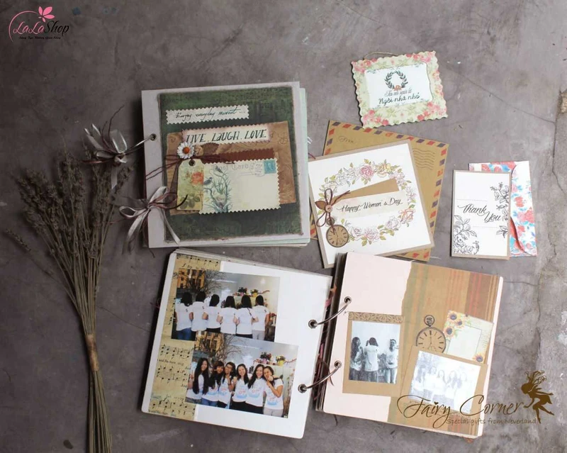 Album là món quà ý nghĩa khi thể hiện được tình cảm của cả lớp và cô