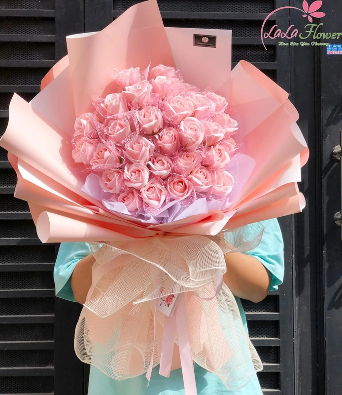 Ảnh hoa hồng tặng chúc mừng ngày 20/10