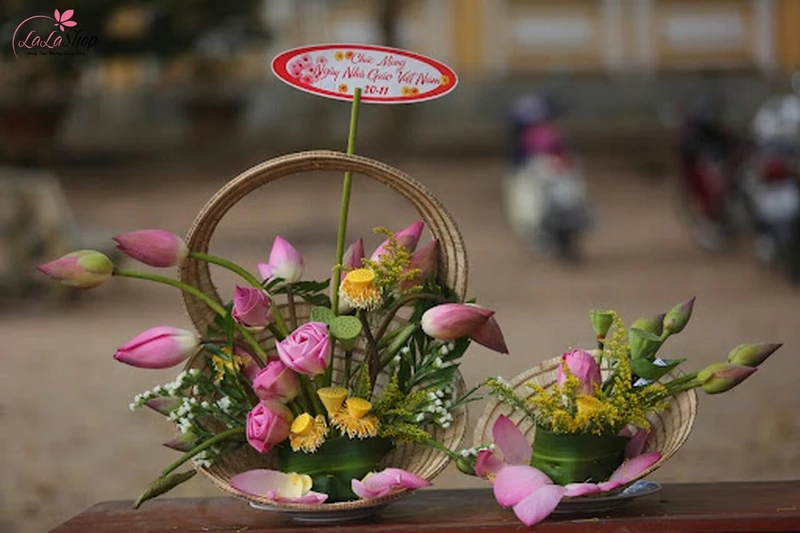 Bài thuyết trình cắm hoa 20/11 chủ đề: Nét Đẹp Tri Ân