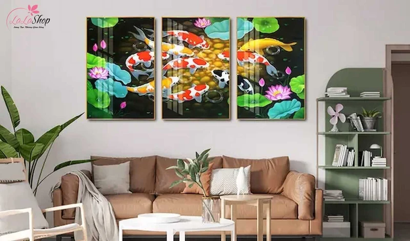 Bạn sẽ tìm được tranh Cửu Ngư Quần Hội đẹp, chất lượng và giá rẻ tại Lala Shop