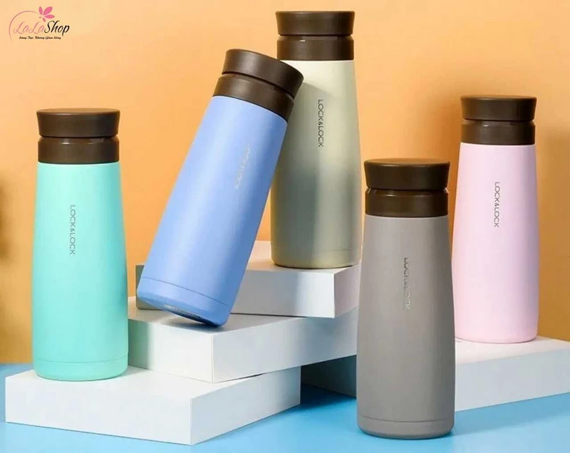 Bình giữ nhiệt giúp đồng nghiệp nữ đựng thức uống yêu thích