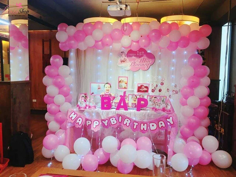 Bóng bay là đồ trang trí phổ biến khi cần trang trí những bữa tiệc sinh nhật