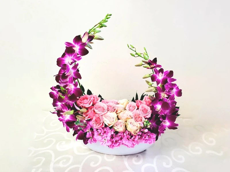 Cách cắm hoa hình lưỡi liềm mang đến nhiều ý nghĩa