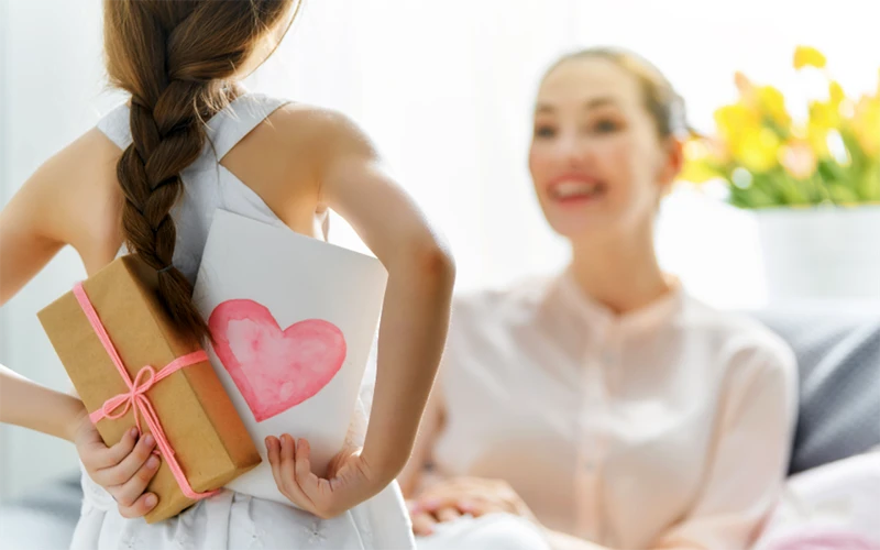 Cách chọn quà 20/11 cho cô giáo ý nghĩa nhất