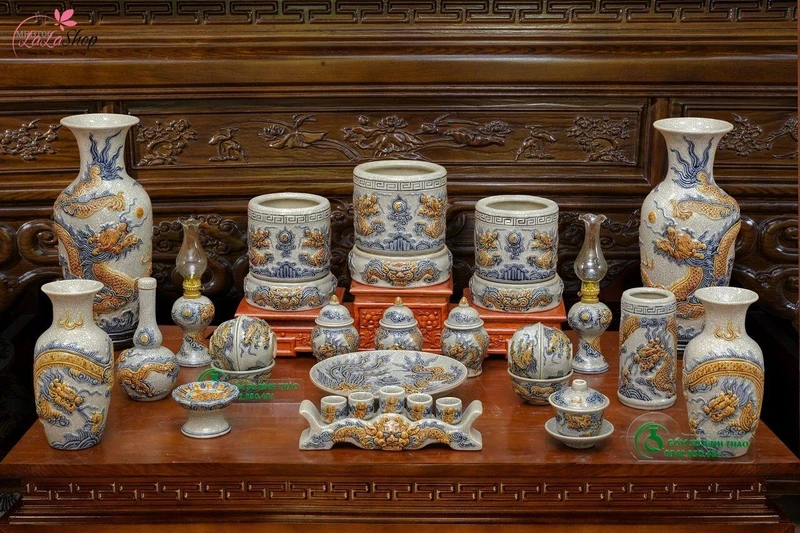 Chất liệu tốt nhất cho bát hương là sứ