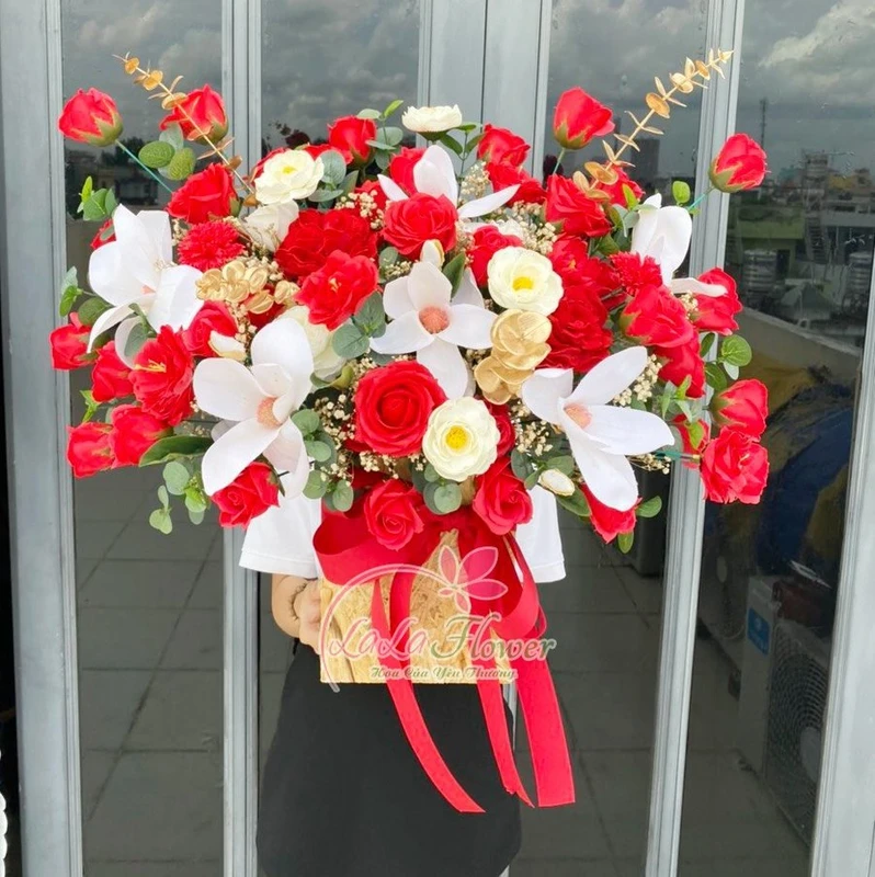 Lẵng Hoa Sáp Thơm Để Bàn Sắc Đỏ Vàng Phát Tài