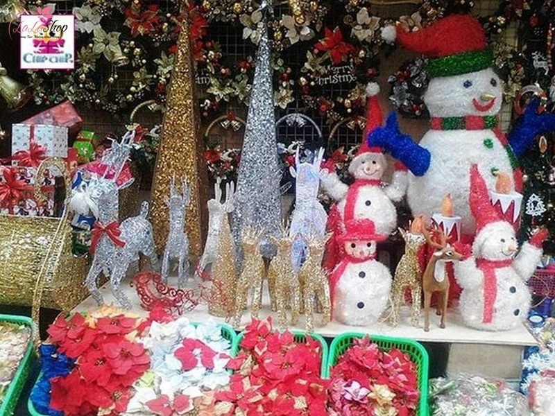 Chip Chip Shop là điểm đến lý tưởng của những người yêu thích phụ kiện trang trí Noel