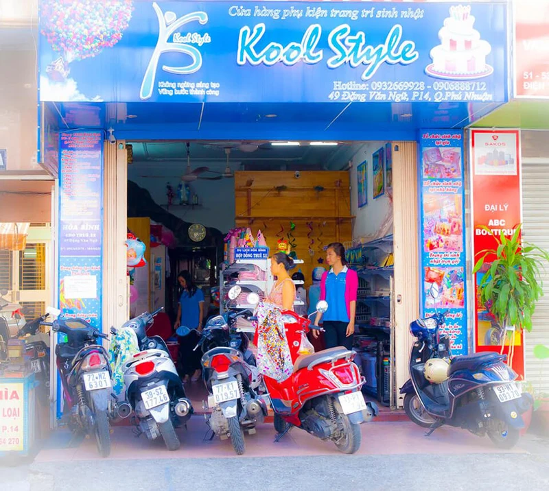 Cửa hàng bán phụ kiện trang trí sinh nhật - Kool style