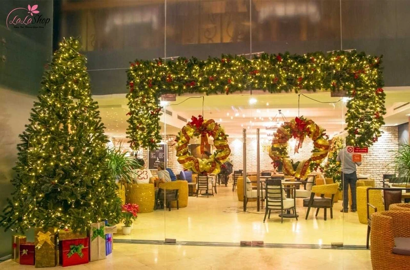 Dây thông có tính ứng dụng cao khi dùng để trang trí hoặc làm đồ trang trí Noel