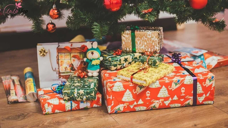 Để giúp bé có một Noel trọn vẹn, một món quà đặc biệt là không thể thiếu
