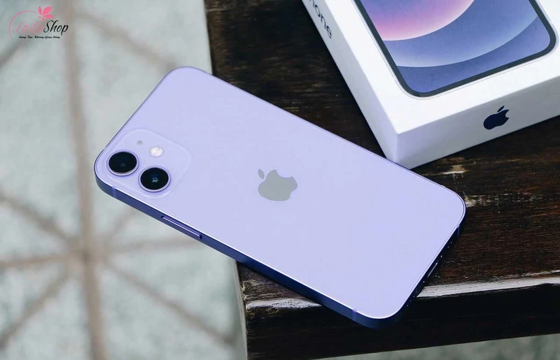 Điện thoại hiện đại giúp mẹ kết nối với con cháu và bạn bè