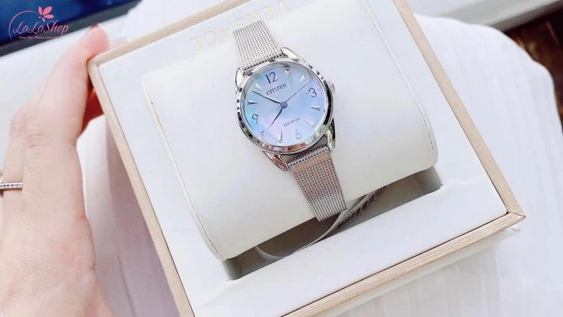 Đồng hồ đeo tay không chỉ là công cụ xem giờ mà còn là phụ kiện thời trang