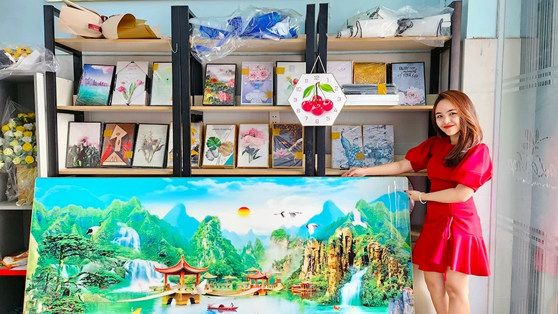 Lala Shop chuyên bán tranh phong thủy giá rẻ đến cao cấp uy tín ở TP.HCM