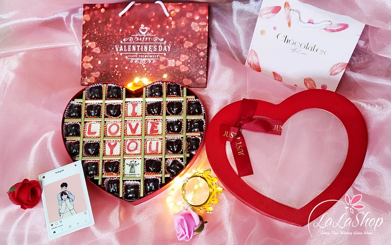 Lala Shop mang đến hộp quà Socola Valentine giá rẻ siêu ngon