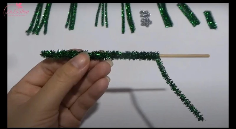 Làm trục cây thông