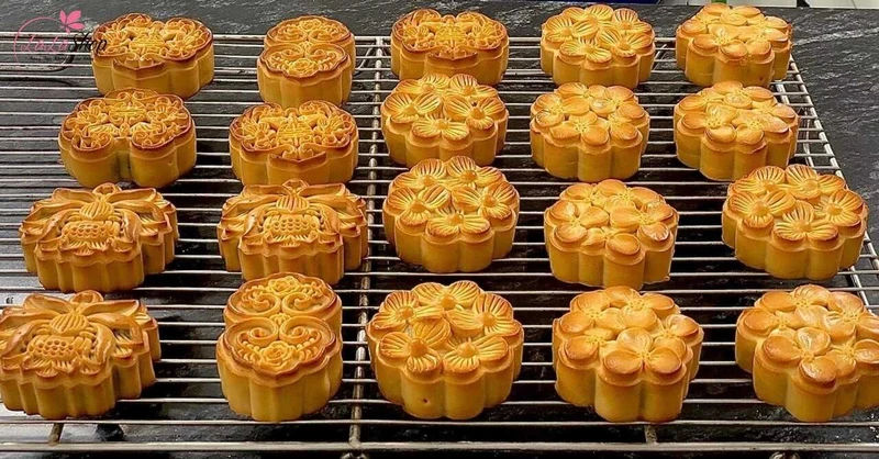 Lưu ý cách nướng bánh để vỏ bánh không nứt