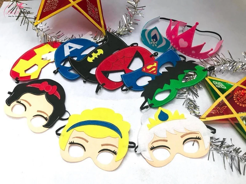 Mặt nạ vải nỉ vô cùng đơn giản để thực hiện