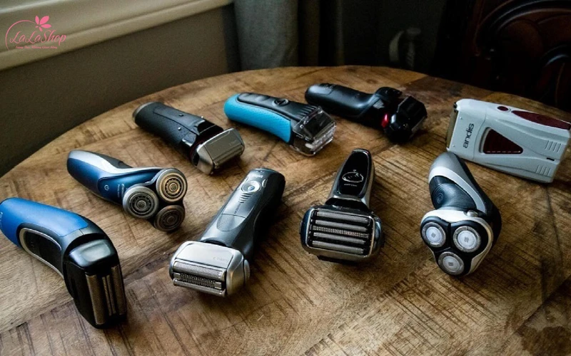 Máy cạo râu là một trong những món quà thiết thực cho chồng