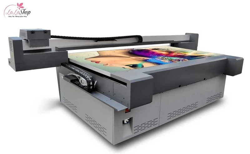 Máy in tranh tráng gương là dòng máy in UV phẳng