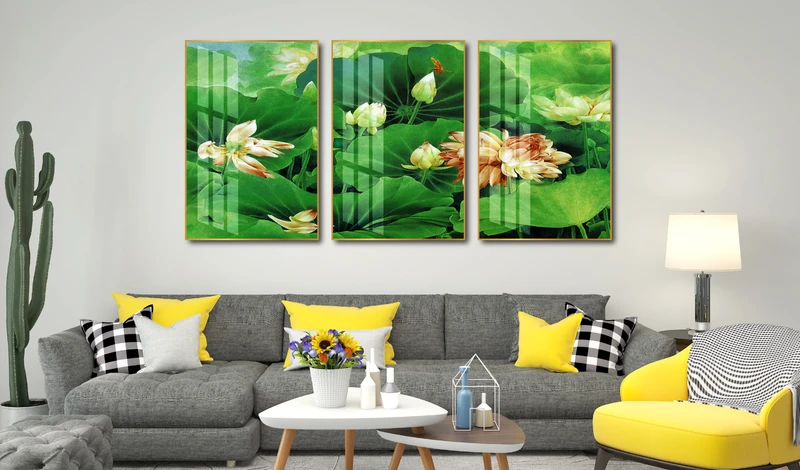 Mệnh Mộc cũng rất hợp với tranh có màu xanh