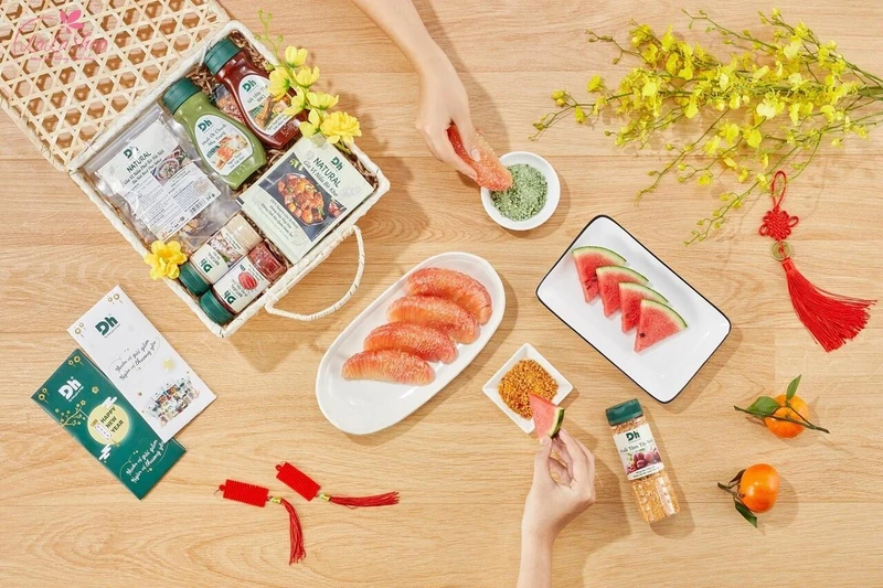 Món quà Tết sẽ trở nên có giá trị hơn nếu có thể được sử dụng trong đời sống hàng ngày