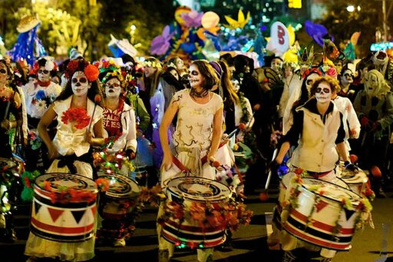 Những hình ảnh Halloween cute đến kinh dị đáng sợ đẹp nhất 2026