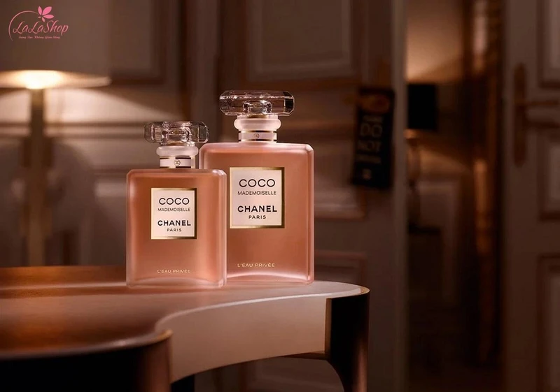 Nước hoa với mùi hương phù hợp giúp phái đẹp thêm phần tự tin và quyến rũ