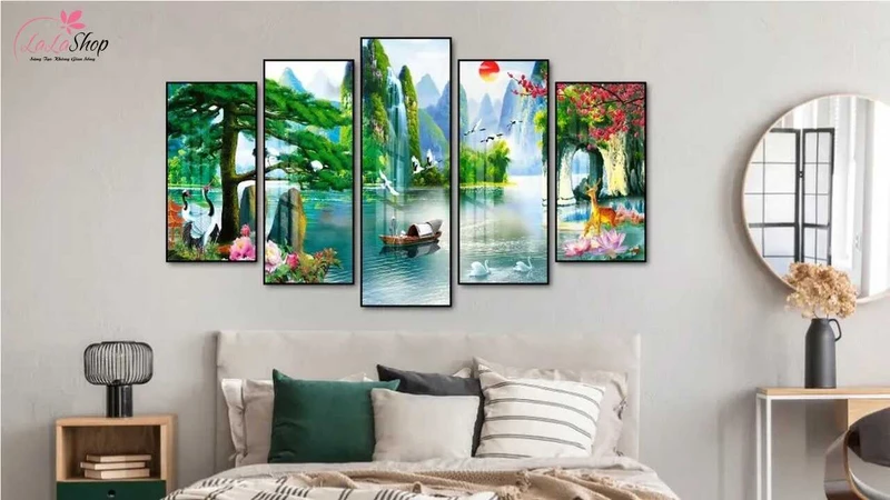 Ông bà sẽ thích những không gian thư giãn vì thế nên chọn tranh nhẹ nhàng, yên bình