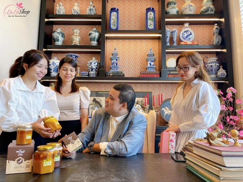 Quà Tết giúp bày tỏ sự biết ơn và tôn trọng đối với cấp trên