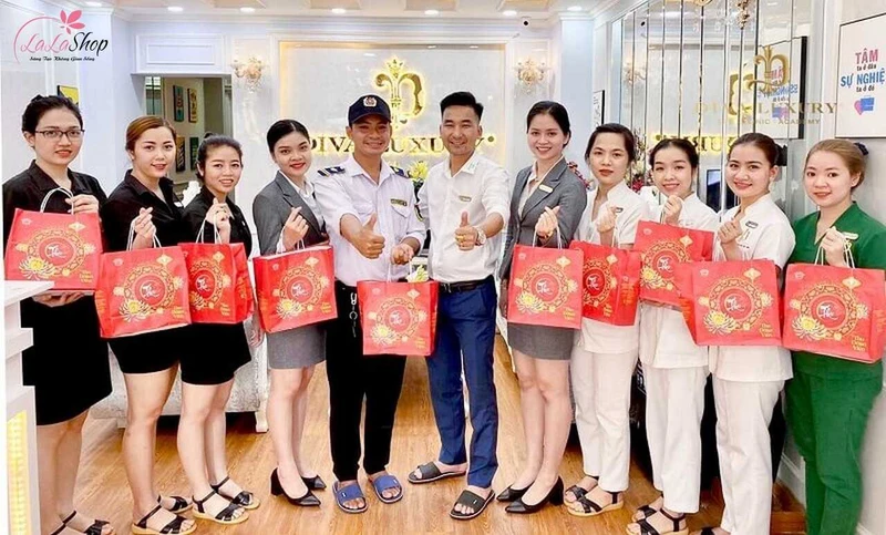 Quà trung thu vừa tạo động lực làm việc vừa duy trì sự gắn bó của nhân viên với công ty