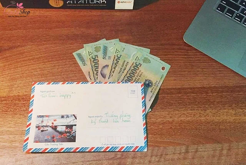 Tiền thưởng thể hiện sự trân trọng của doanh nghiệp và tạo động lực làm việc cho nhân viên