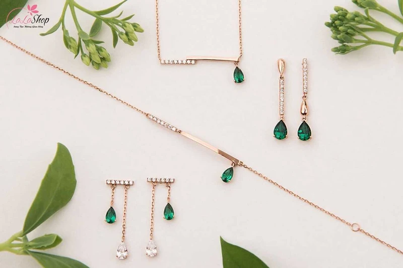 Trang sức là sản phẩm mà hầu hết phụ nữ nào cũng yêu thích