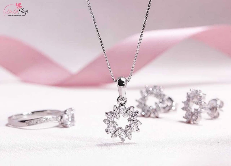 Trang sức tuy có giá thành cao nhưng mang đến sự đẳng cấp và sang trọng