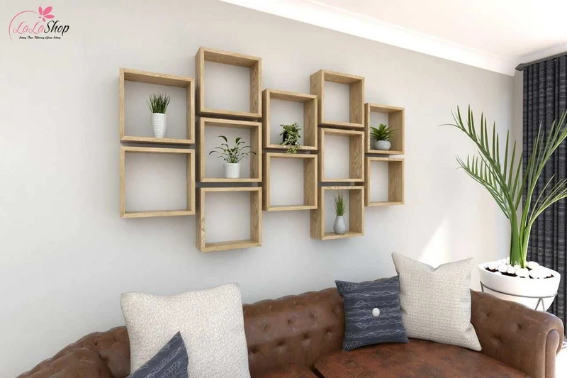 Trang trí phòng khách nhà cấp 4 với kệ gỗ trang trí vừa ấn tượng vừa độc đáo