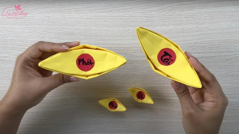 Trang trí thêm cho thỏi vàng