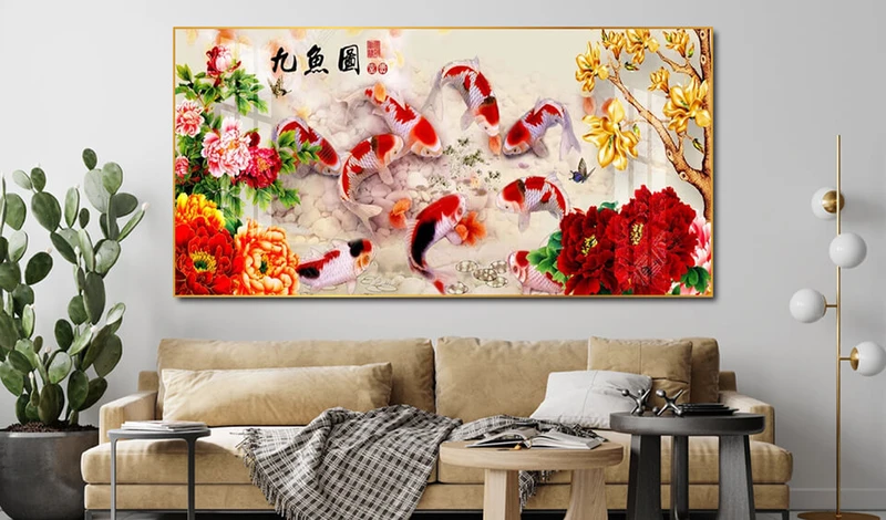 Tranh phong thủy cá chép và hoa mẫu đơn treo đúng vị trí hợp lí trong nhà sẽ phát huy hết tác dụng giúp gia chủ thu hút tài lộc