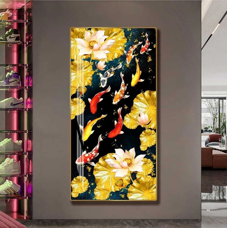 Tranh Cửu Ngư Quần Hội là mẫu tranh có nhiều ý nghĩa trong từng hình ảnh trong tranh