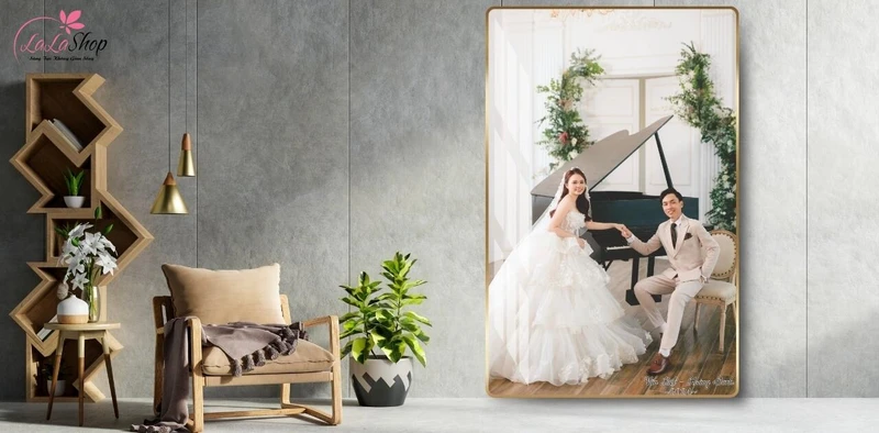 Tranh treo tường in theo yêu cầu là món quà Valentine độc đáo