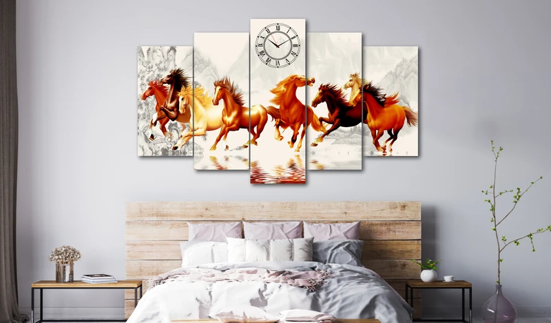 Tranh treo tường phòng ngủ mã đáo thành công