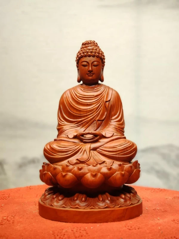 tuong-phat-thich-ca-mau-ni-bang-chat-lieu-go-67227d0d51faeaea866f944abf97a294