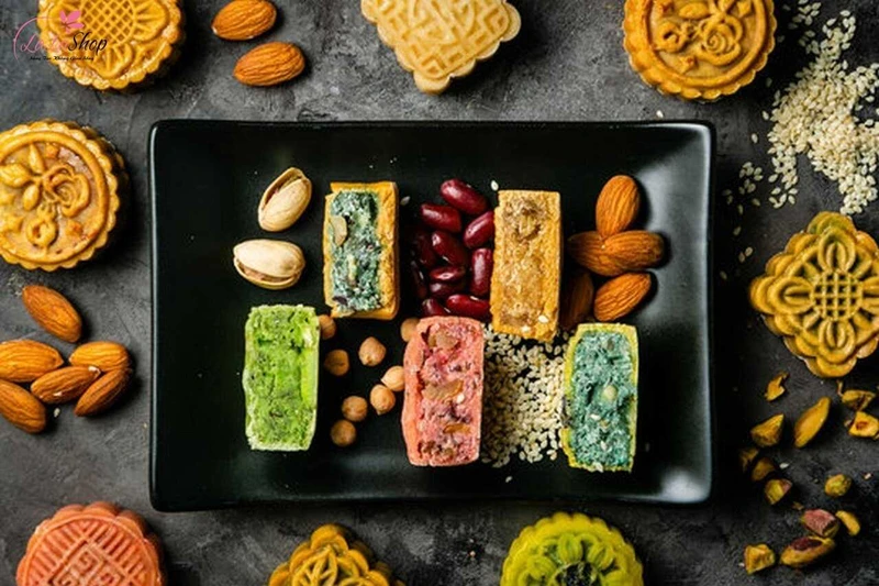 Tùy theo vùng mà bánh Yuebing có hình dạng và nhân khác nhau