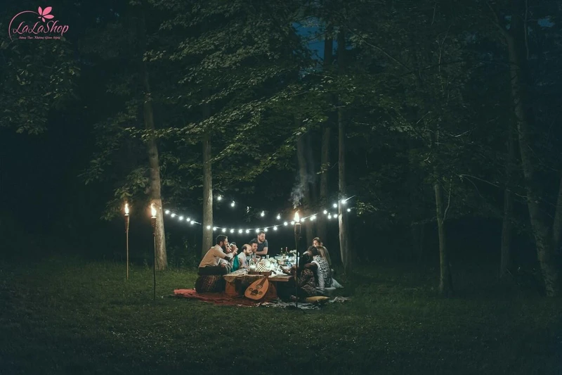 Valentine đen và ngày độc thân mang đến cái nhìn tích cực cho người độc thân