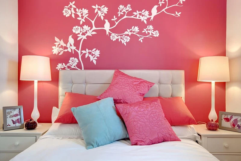Tranh vẽ tường phòng ngủ sang trọng