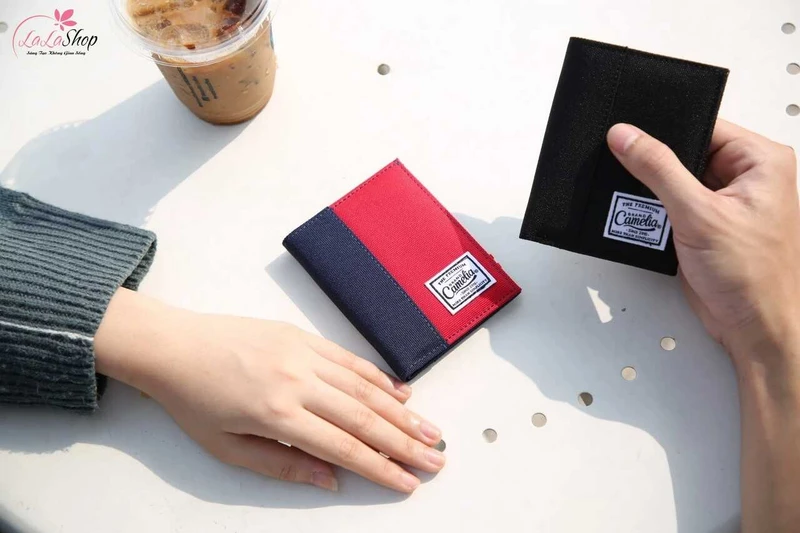 Ví tiền là món quà dễ sử dụng và là phụ kiện thời trang phong cách