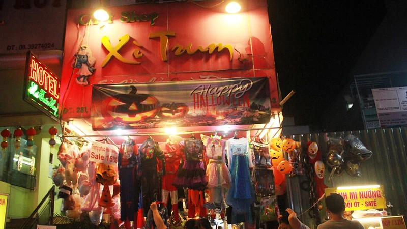 Top 15 Địa Chỉ Bán Đồ Trang Trí Halloween Đẹp Giá Rẻ Ở TPHCM