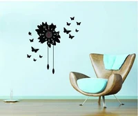 Đồng hồ họa tiết bướm đêm 1