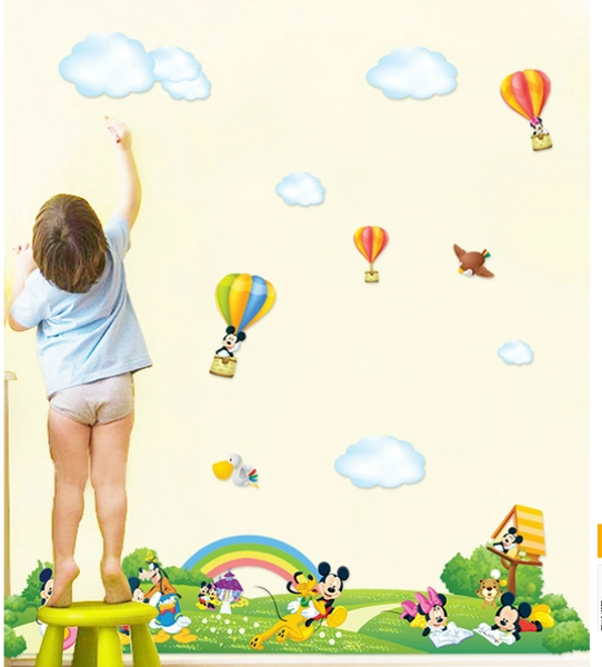 Mickey chơi công viên size to