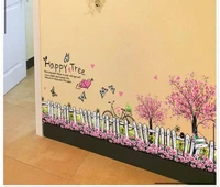 Decal dán chân tường hàng rào hồng