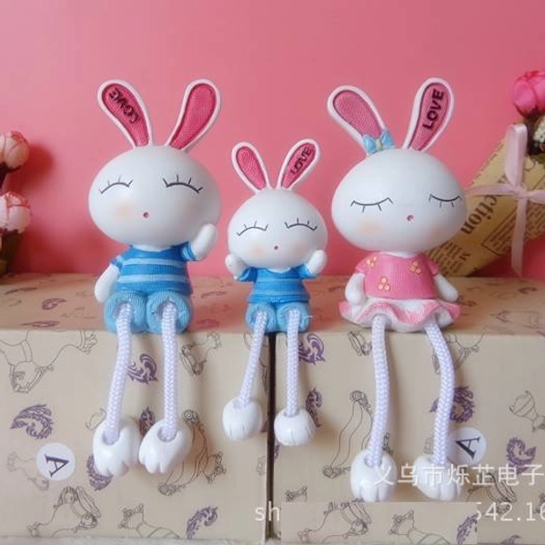 Búp bê gia đình thỏ 3 con