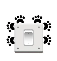 Decal ổ điện dấu chân cún 
